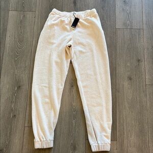 Monrow Teddy Fleece Sherpa Jogger Pant Cream Size XS NWT